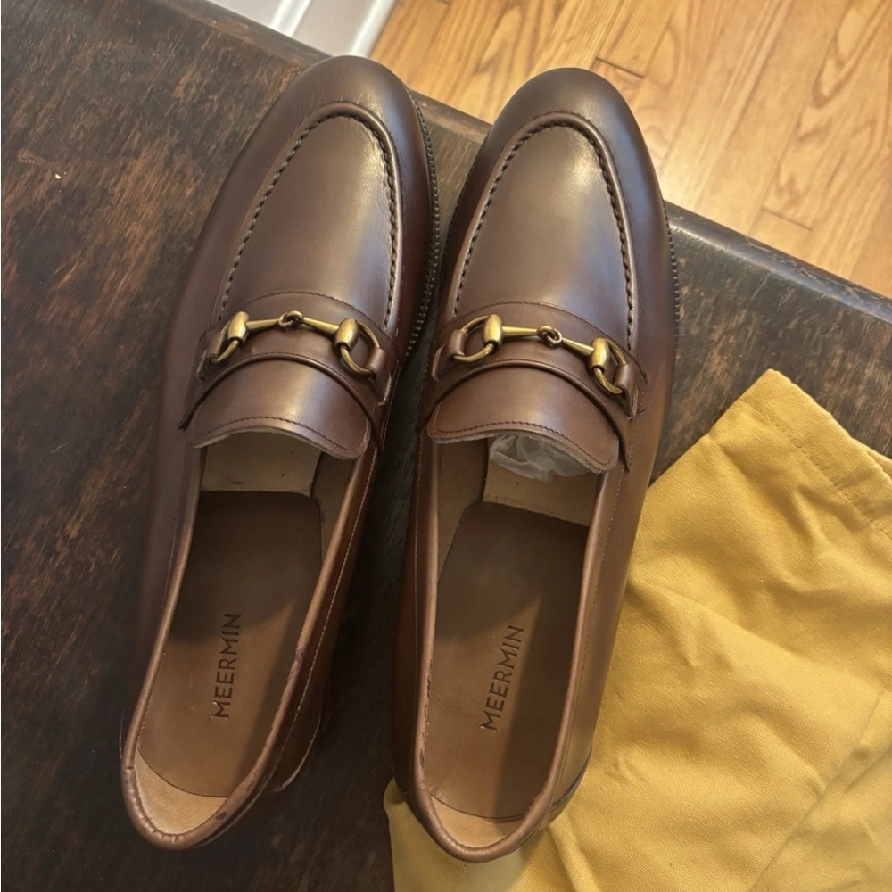 Meermin Tan Leather Slip-Ons with Gold Accent